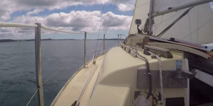 Solo sailing from Mahurangi Harbour to Kawau Island